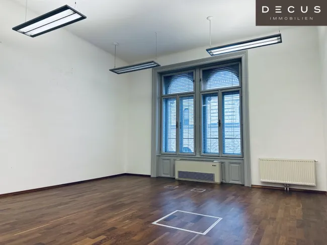 | gekühltes Altbaubüro in TOP CITY LAGE | 8 Räume - Bild