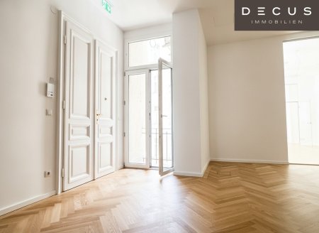 | Herrlich saniertes ALTBAUBÜRO mit kleinem Balkon | GEKÜHLT | Nähe STUBENRING