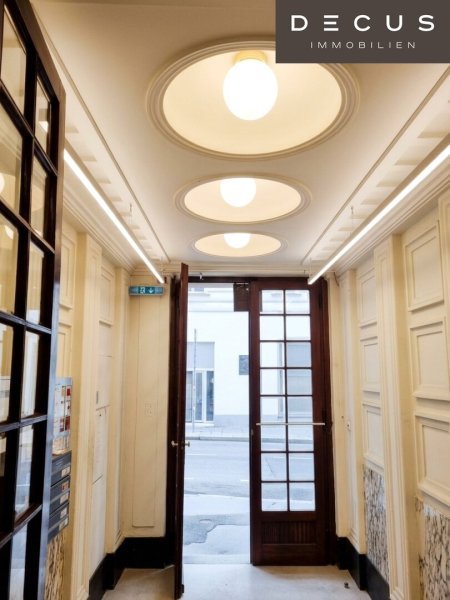 | NÄHE LANDESGERICHT | ab sofort - gekühltes Altbaubüro | ERSTBEZUG nach Sanierung