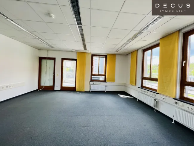 | St. Pölten | Funktionale Büroflächen | Stellplätze | mit TERRASSE und Wintergarten - Bild