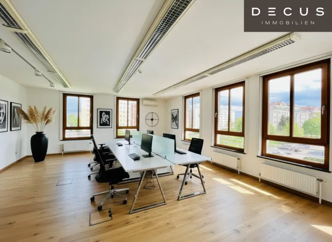 | Stellplätze | Praktische BÜROFLÄCHE ca. 56 m² | St. Pölten | NÄHE TRAISENPARK - Bild