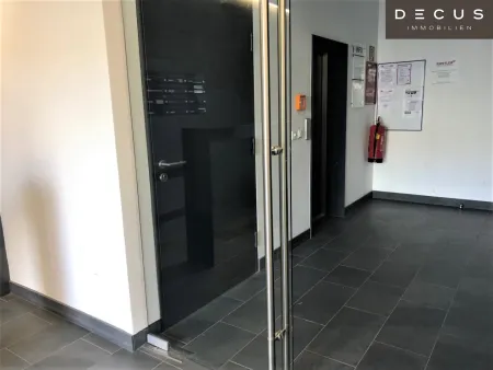 | UNBEFRISTET | modernes, barrierefreies und gekühltes Büro direkt an der U4 | HIETZINGER PARC