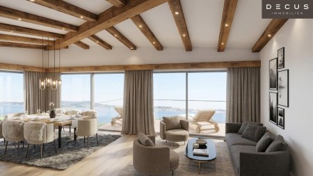 PENTHOUSE MIT TRAUMHAFTEM TRAUNSEEPANORAMA