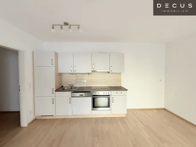 | 1. MONAT MIETZINSFREI | BETREUTES WOHNEN | AB APRIL | ZENTRUM BADEN | 3 ZIMMER | WOHNEN MIT HILFSBEREITSCHAFT - Titelbild