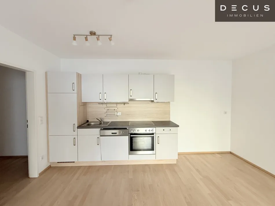 | 1. MONAT MIETZINSFREI | BETREUTES WOHNEN | AB APRIL | ZENTRUM BADEN | 3 ZIMMER | WOHNEN MIT HILFSBEREITSCHAFT - Titelbild