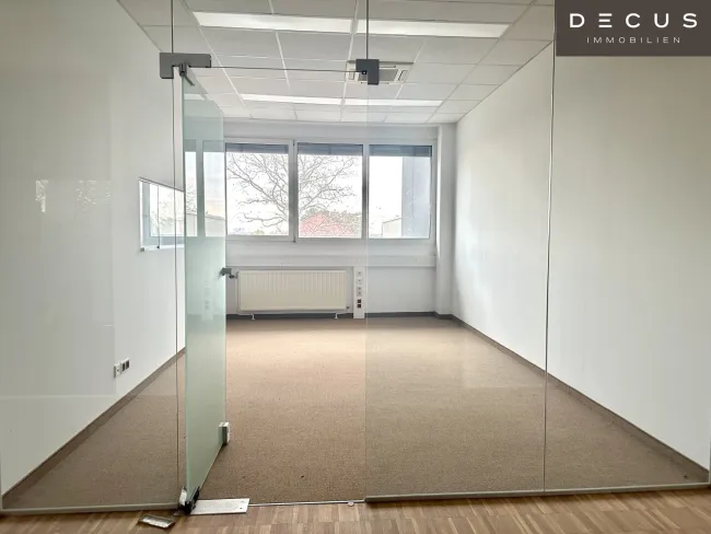 | INZERSDORF | BÜROOBJEKT - Titelbild