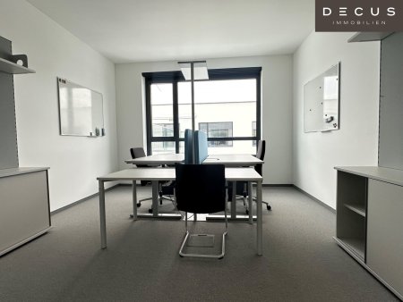 | Großzügige Büroflächen im Süden von St. Pölten | direkt an der Autobahn A1 | Lagerhalle | Flugdach | Freifläche | Stellplätze