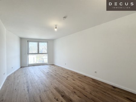 | ERSTBEZUG | GROSSES WOHNZIMMER | 3 ZIMMER | WIEN-SÜD | FERTIGGESTELLT