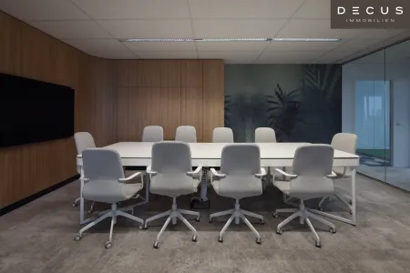 | ca. 1.500 m² Büro mit Ausblick | SATURN TOWER