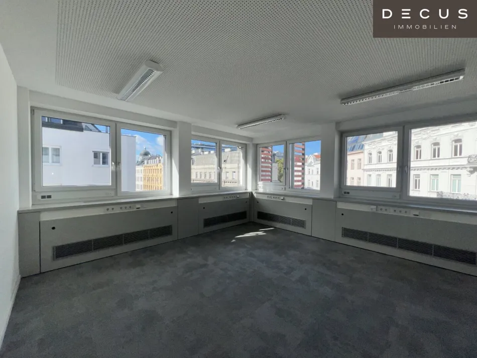 5. OG - Ausblick Eckbüro