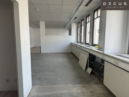 | Preiswerte Büro- und Lagerflächen in verkehrsgünstiger Lage