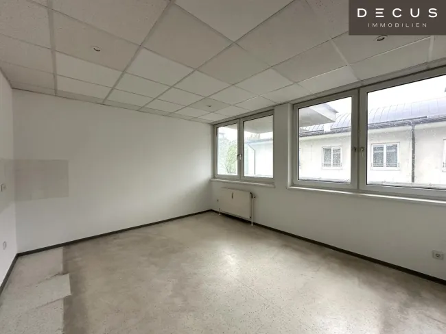 | BÜRO | ORDINATION | ARBEITEN BEIM MARCHFELDKANAL - Bild