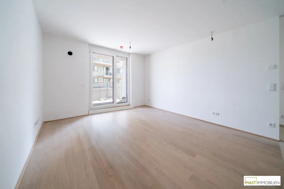 sofort beziehbar! *ANLEGERPREIS* Provisionsfreie 2-Zimmer Wohnung mit Loggia! - Bild