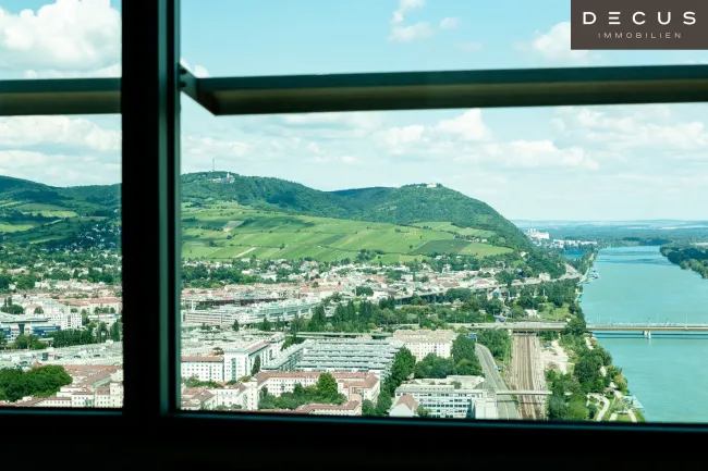 | MILLENNIUM TOWER | Erstklassige Büros mit Ausblick - Titelbild