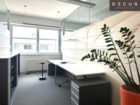 + + + BÜROFLÄCHEN IN ZENTRALER INNENSTADTLAGE + + + ST. PÖLTEN + + +