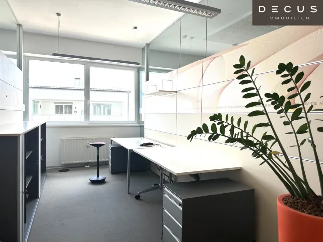 + + + BÜROFLÄCHEN IN ZENTRALER INNENSTADTLAGE + + + ST. PÖLTEN + + + - Titelbild