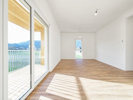 Familienleben zum Glücklichsein: 85 m² Lebensfreude, Balkon&Loggia - einziehen und genießen