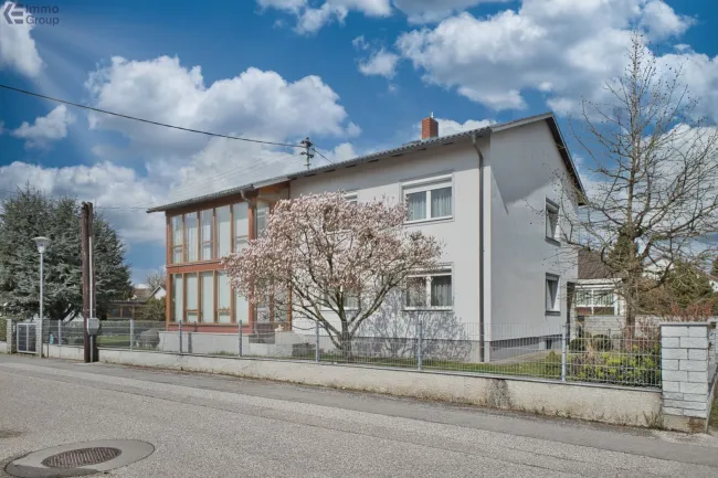 Zweifamilientraum mit Wellness-Faktor & Wintergarten-Highlight in Marchtrenk - Titelbild