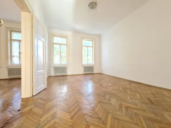 Sanierungstraum Altbau | Luftwärmepumpe möglich | 15m2 Süd-Balkon bewilligt - Titelbild