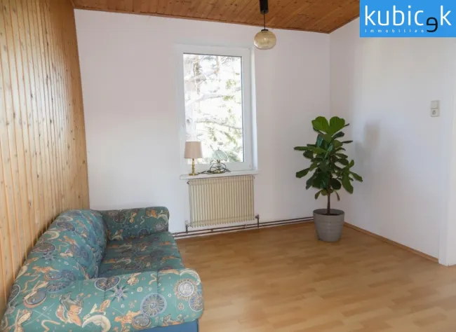 Arbeitszimmer im OG