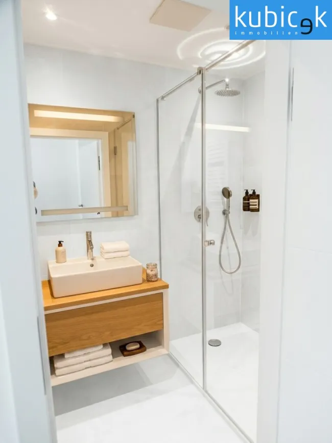 Top 32 | 3.OG | Badezimmer