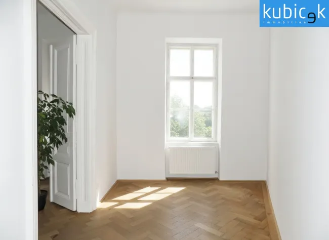 Kabinett hofseitig