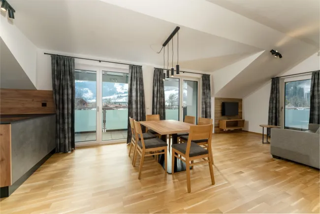 Apartment "Glockner" - Exklusive Dachgeschosswohnung mit Panoramabalkon & Sauna in Bestlage von Schladming - Bild