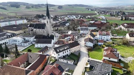 Großzügiges Stadthaus mit Eigengarten und Terrasse