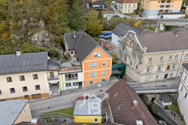 Mehrparteienhaus mit Donaupanorama – Rendite sichern und/oder selbst nutzen - Bild