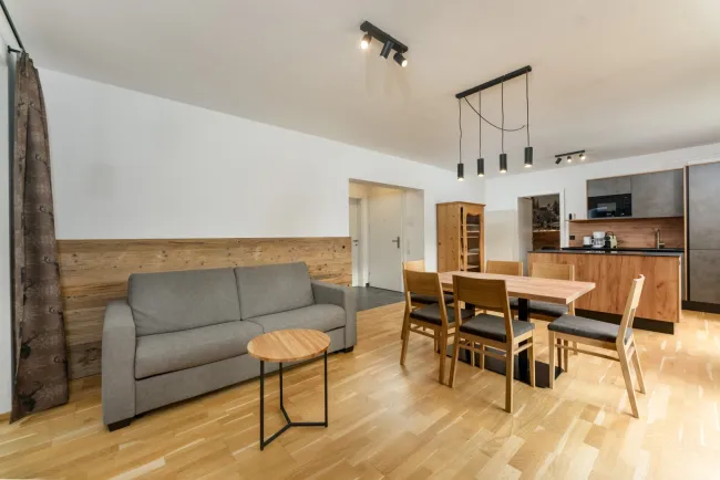 Exklusive Ferienwohnung in Schladming mit Garten, Sauna & moderner Ausstattung! - Bild