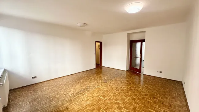 Top Angebot: 80 m² Raumwunder - Stadtleben & Ruhe vereint, Raumreserve inklusive! - Bild