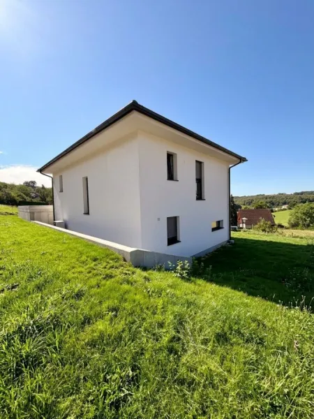 Modernes Traumhaus bei Loipersdorf mit Fernblick, Sonne & Zweitwohnsitzmöglichkeit