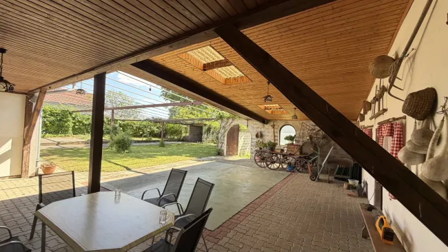 Ehemaliges Gasthaus mit traumhaftem Grundstück in Großmürbisch bei Güssing - Titelbild