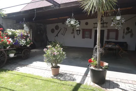 Ehemaliges Gasthaus mit traumhaftem Grundstück in Großmürbisch bei Güssing