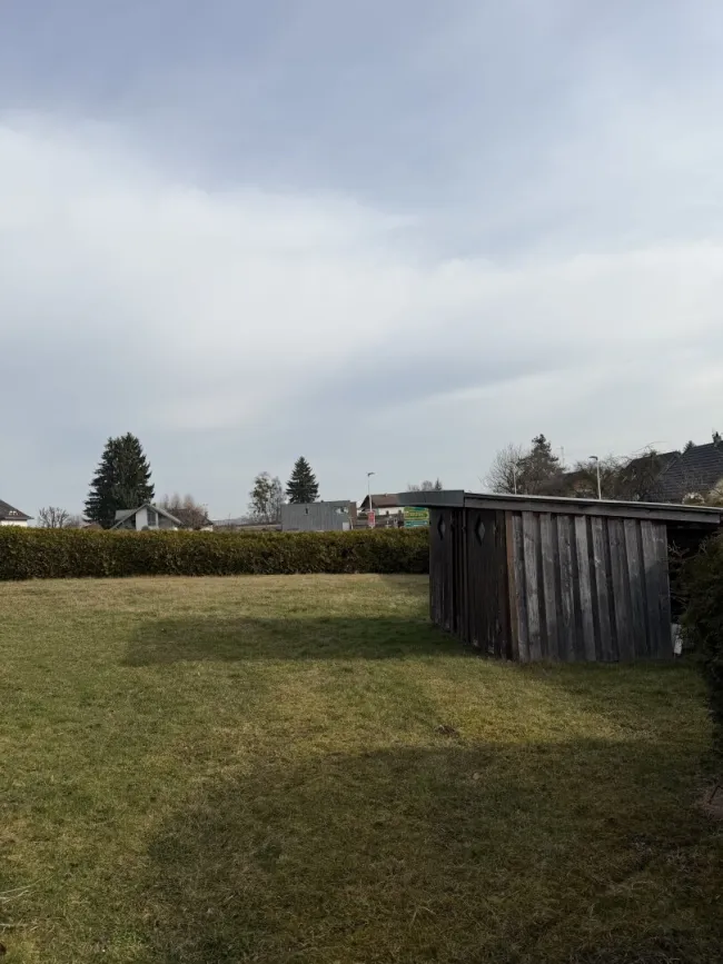 🏡 Eingezäuntes Baugrundstück in Neuhofen im Innkreis - Bild