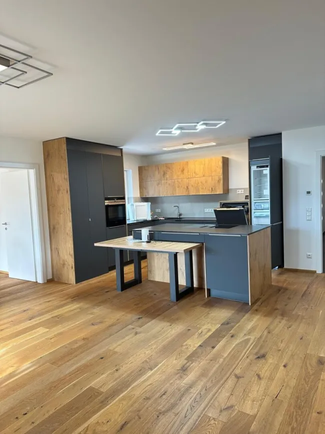 Moderne 3-Zimmer-Wohnung mit Terrasse in Ranshofen - Bild