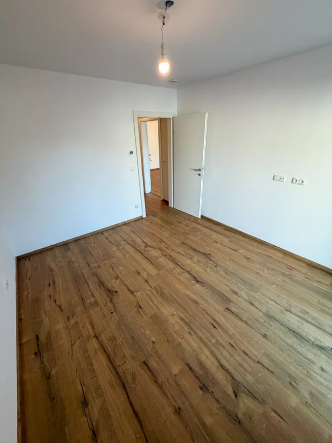 3-Zimmer-Wohnung in Ranshofen – inkl. Tiefgaragenplatz und Aufzug - Bild