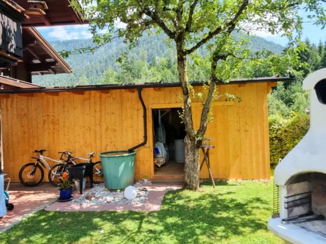 Gemütliches Ein- bis Zweifamilienhaus mit Balkon & Terrasse & Photovoltaik - Bild