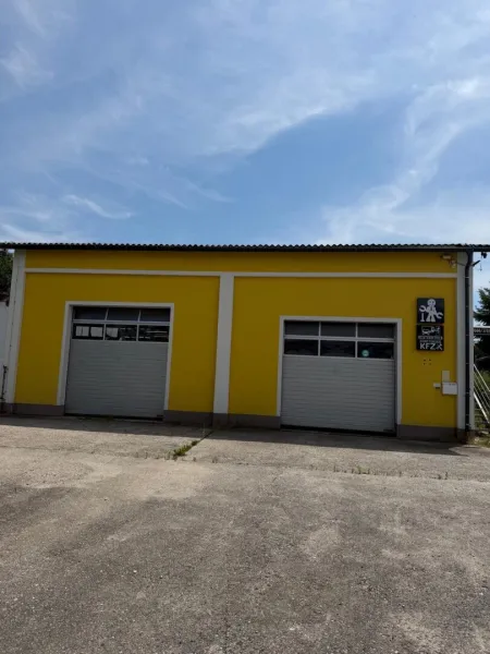Gewerbeobjekt mit ca. 4.954 m² Grund in St. Pantaleon