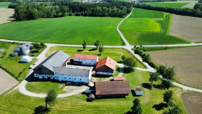 Innviertler Bauernhof in sonniger Lage zu verkaufen !! - Titelbild