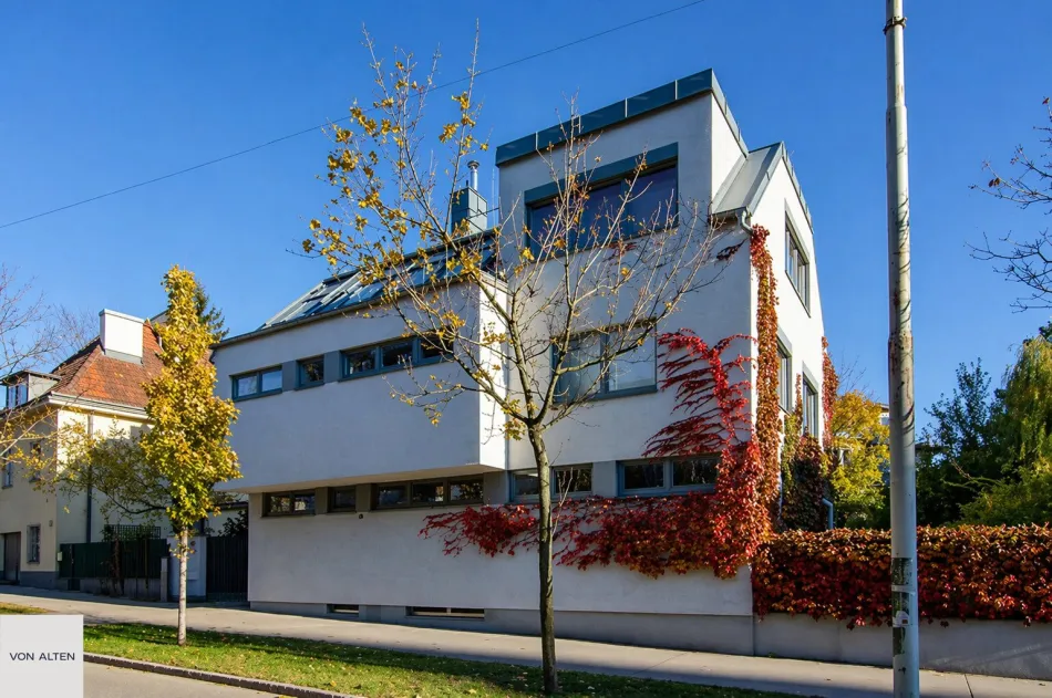 Moderne Villa in Döbling mit großzügiger Wohnfläche und privatem Garten - Titelbild