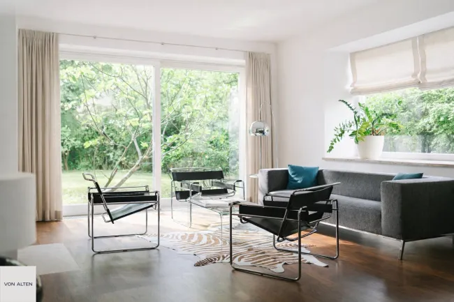 Moderne Villa in Döbling mit großzügiger Wohnfläche und privatem Garten - Bild
