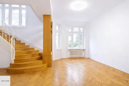 Repräsentative Doppelhaushälfte mit Garten und idealer Anbindung