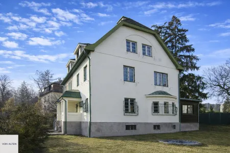Doppelhaushälfte am Roten Berg mit Garten & Ausbaupotenzial