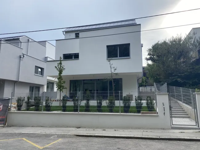 Karl-Bekehrty-Straße 43-45 - Bild