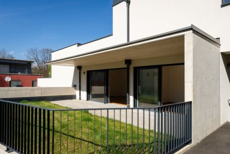 Neubau-Gartenwohnung mit Terrasse & Grünfläche – Wohnen auf höchstem Niveau