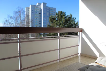 Charmante 3 Zimmer-Wohnung mit großer Loggia und Tiefgaragenplatz in Graz St. Peter