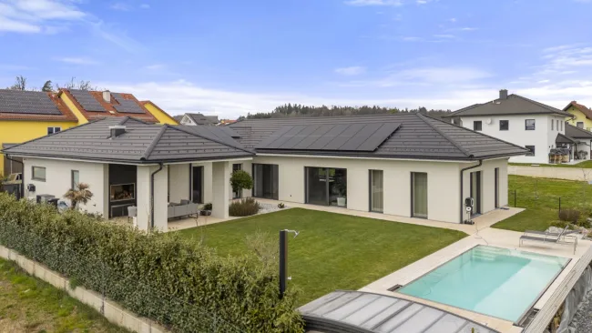 Außergewöhnliches Traumhaus in wunderschöner Lage - Titelbild