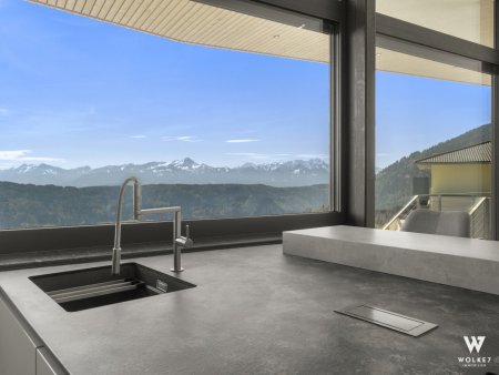 Architektenhaus mit wunderbaren Panorama auf See und Bergwelt