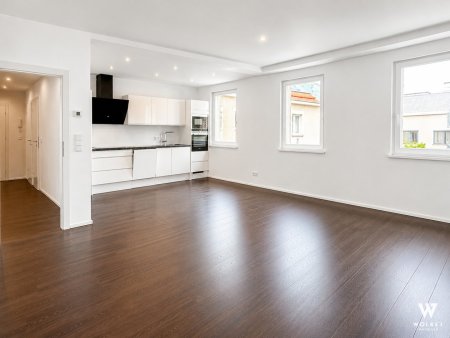 Gepflegte und großzügige 3 Zimmer Wohnung I Fußbodenheizung I Ruhe durch Innenhofausrichtung